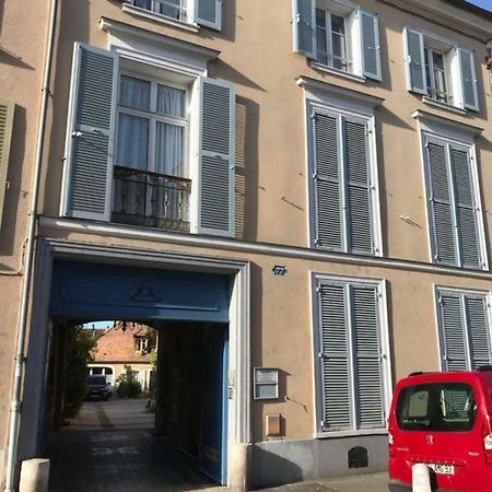 77 Rue De France Appartamento Fontainebleau Esterno foto