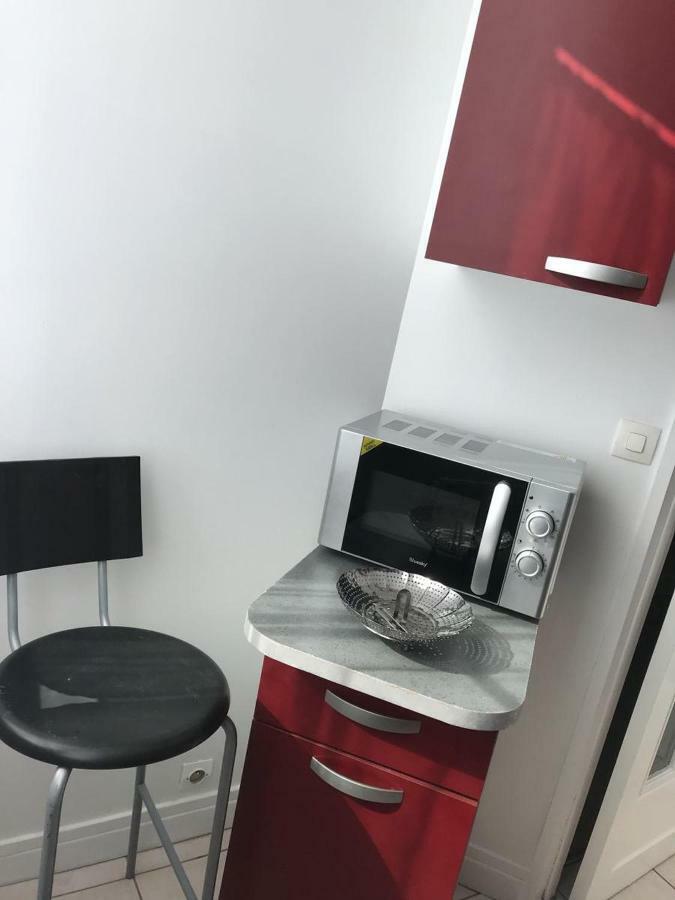 77 Rue De France Appartamento Fontainebleau Esterno foto